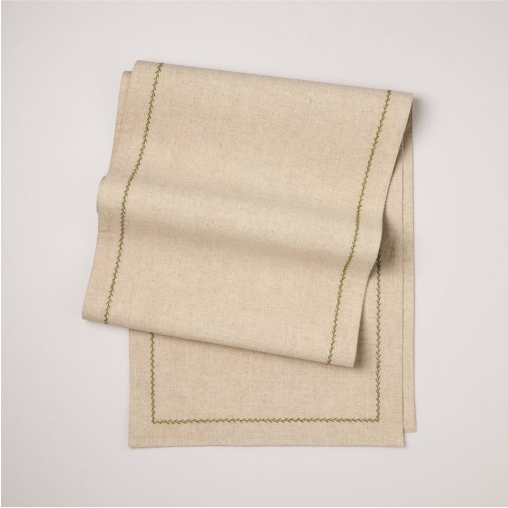HEARTH & HAND NWT embroidered border standard table runner -natural green -14x72